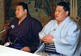 Kasugao anxiously wanting for sumo tour in Seoul